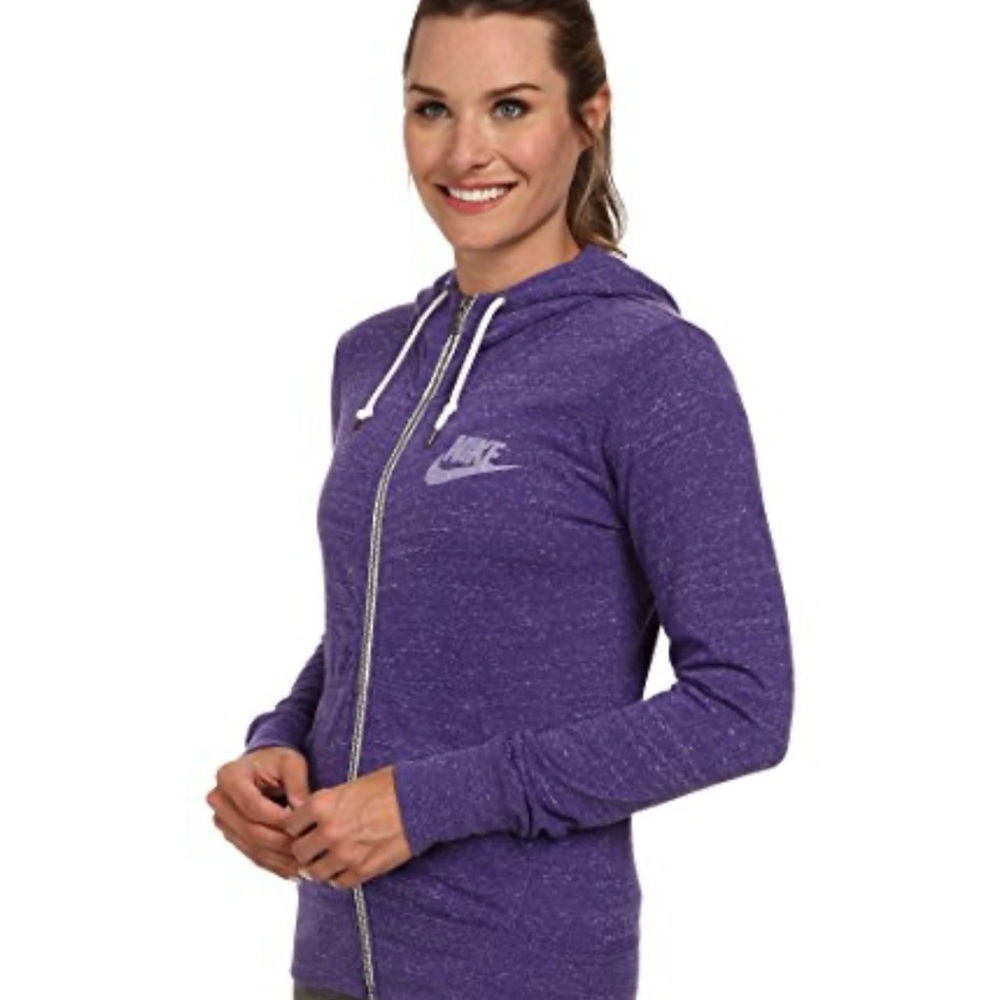Nike Fitted Zippered Long Sleeve Hoodie
